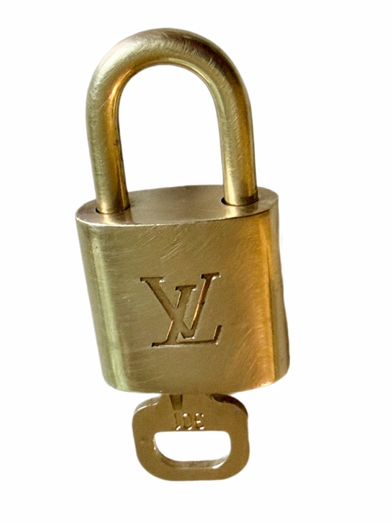 Louis Vuitton Accessories - Authentic Louis Vuitton Lock and Key- Set number 301, good preloved condition ❤️